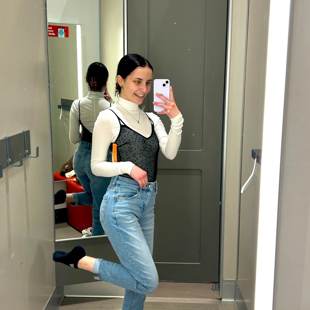 Meet your Posher, Celia